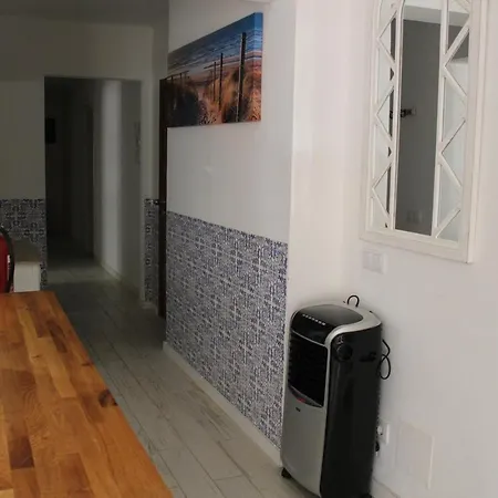 Casas & Papeis T-4 * Armacao de Pera