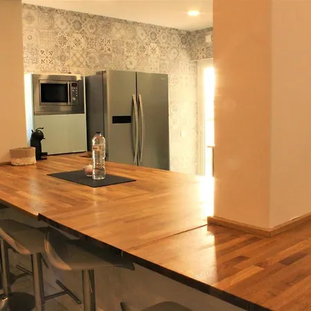 Casas & Papeis T-4 Apartment *