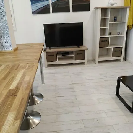 Casas & Papeis T-4 Apartamento Armação de Pêra